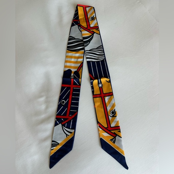 NAVY BLUE GOLD RED WHITE EQUESTRIAN HORSE SKINNY SCARF HANDBAG HANDLE WRAP TIE - Picture 4 of 6